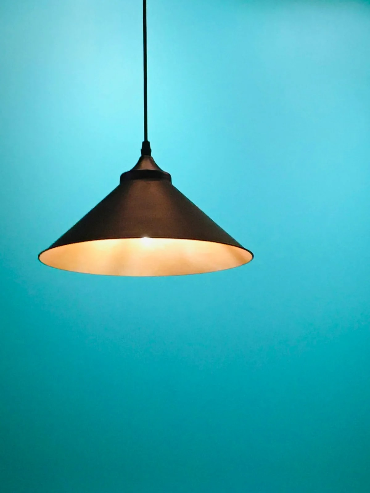 Pendul Aura